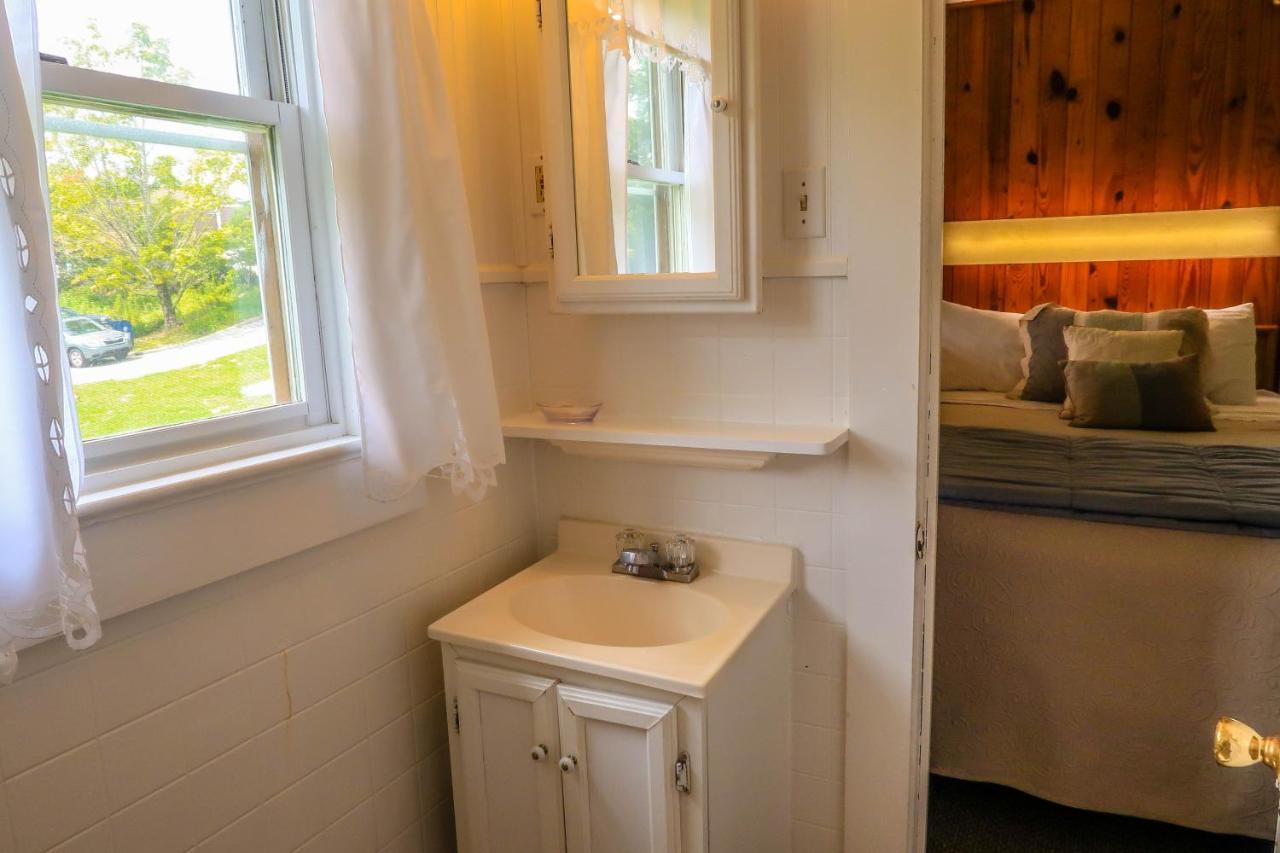 Mountainaire Inn&Log Cabins Blowing Rock Extérieur photo