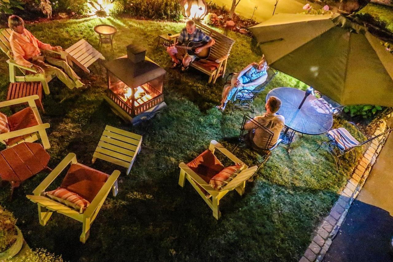 Mountainaire Inn&Log Cabins Blowing Rock Extérieur photo