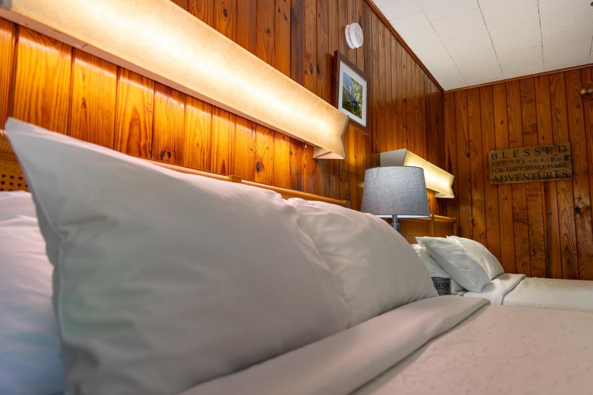 Mountainaire Inn&Log Cabins Blowing Rock Extérieur photo