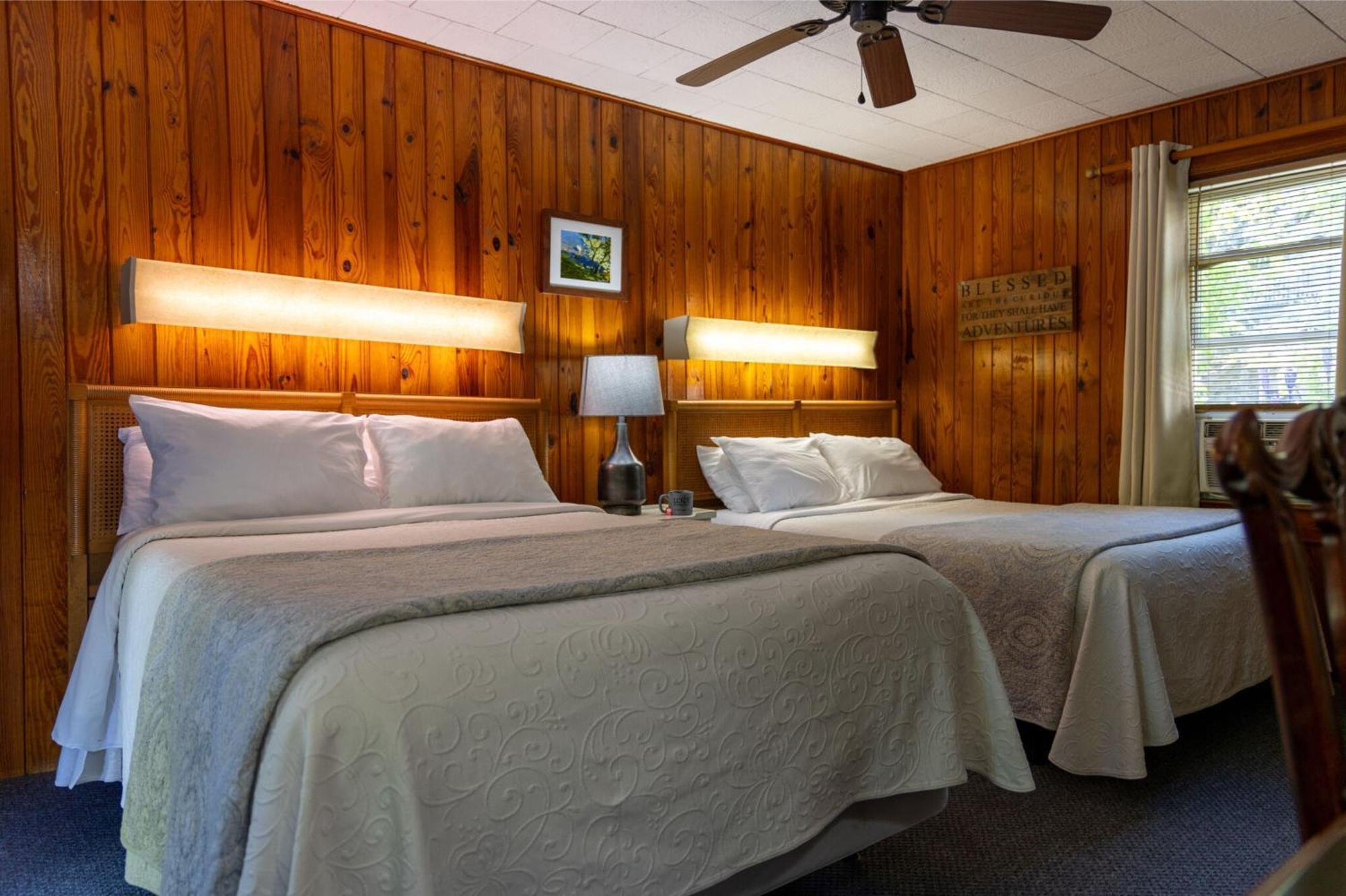 Mountainaire Inn&Log Cabins Blowing Rock Extérieur photo